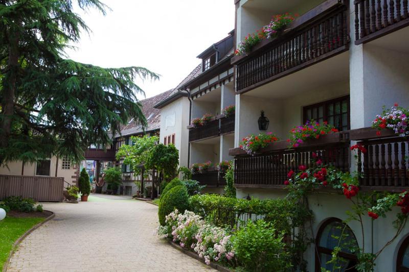 Obere Linde Hotell Oberkirch  Exteriör bild